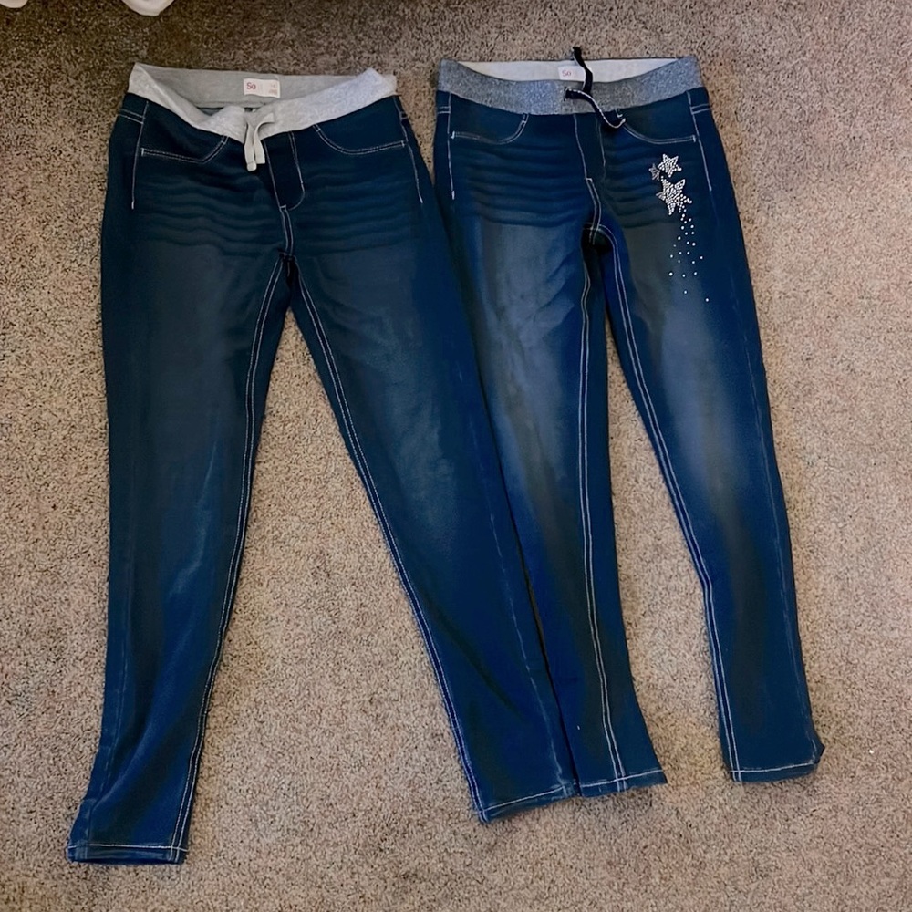 SO girls size 14 very stretchy jeans